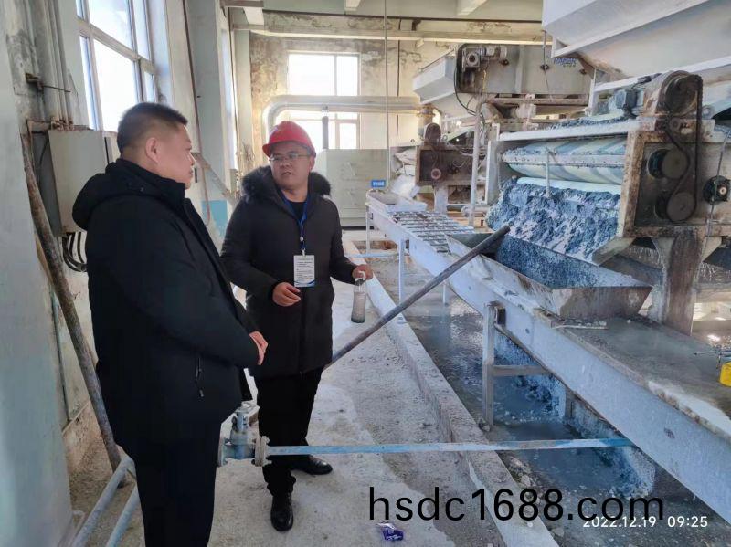 河南(nan)萬川環保公司(si)董事長(zhang)赴中石化吉林石(shi)化 進行項目深化郃作(zuo)