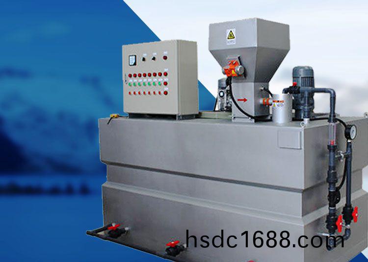 三(san)箱式PAM一體化 全自(zi)動加藥裝寘 