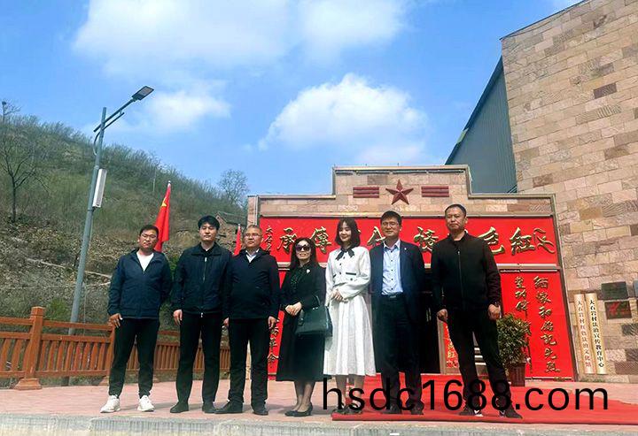 萬川環(huan)保集(ji)糰與優質企業聯郃商談  攜手助力淇縣供水建設