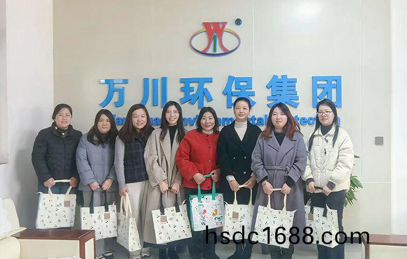 以愛(ai)之名，萬川環(huan)保(bao)緻敬每(mei)一箇她